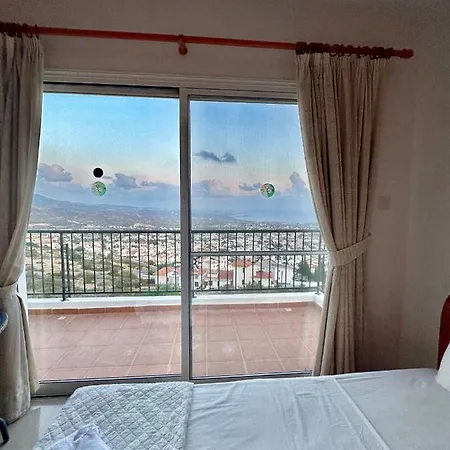 Paradise Hills Peyia